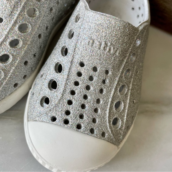 Native Shoes•C9 (Child)•EUC•Jefferson Disco Bling•Embedded Silver Disco Glitter - Picture 4 of 16